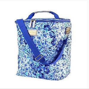 NWT Lilly Pulitzer Blue White High Maintenance Floral Insulated Wine Carrier Bag